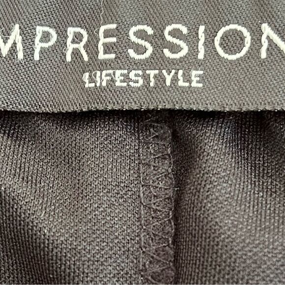 Womens’ Impressions Lightweight Skirt Size 10 - Picture 3 of 3